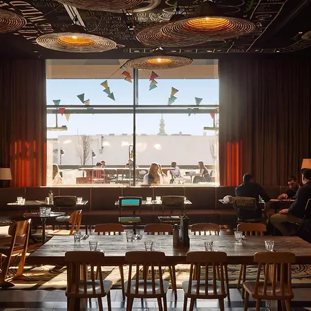 Mama Shelter Hotell