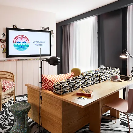 Mama Shelter Hotel