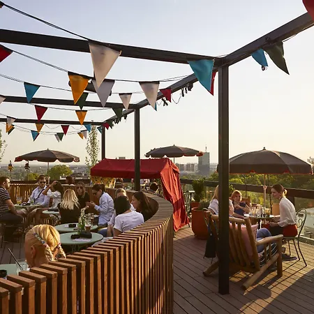 Mama Shelter Hotel 4*