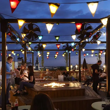 贝尔格莱德妈妈斯尔特旅馆 4* 贝尔格莱德