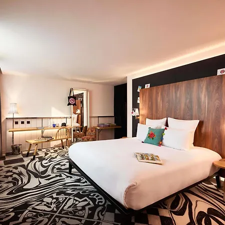 贝尔格莱德妈妈斯尔特旅馆 酒店 贝尔格莱德