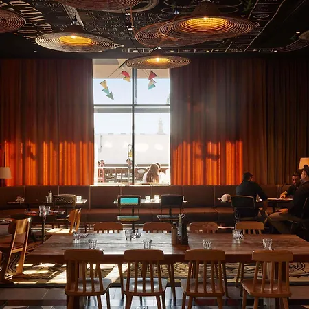 Mama Shelter Hotel 4*