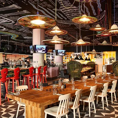 贝尔格莱德妈妈斯尔特旅馆 4*