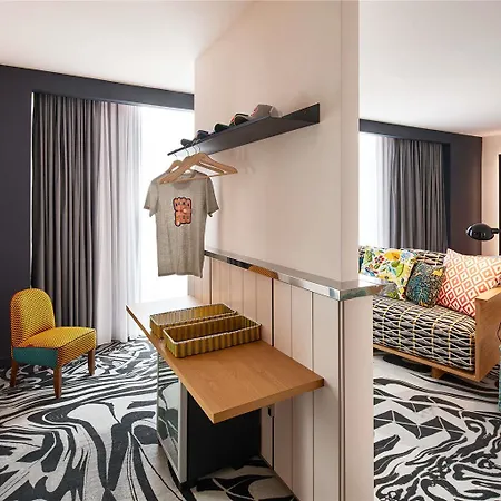 Mama Shelter Hotel 4*