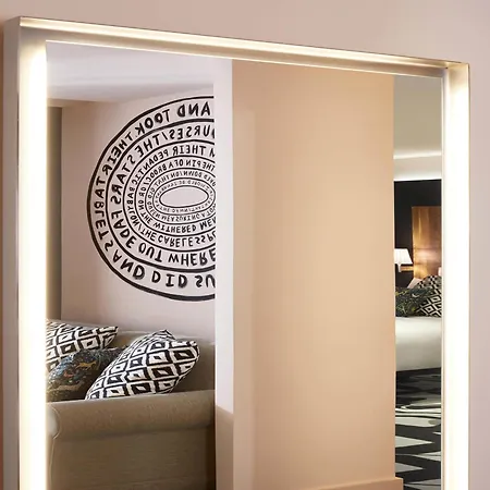 Hotell Mama Shelter Belgrad